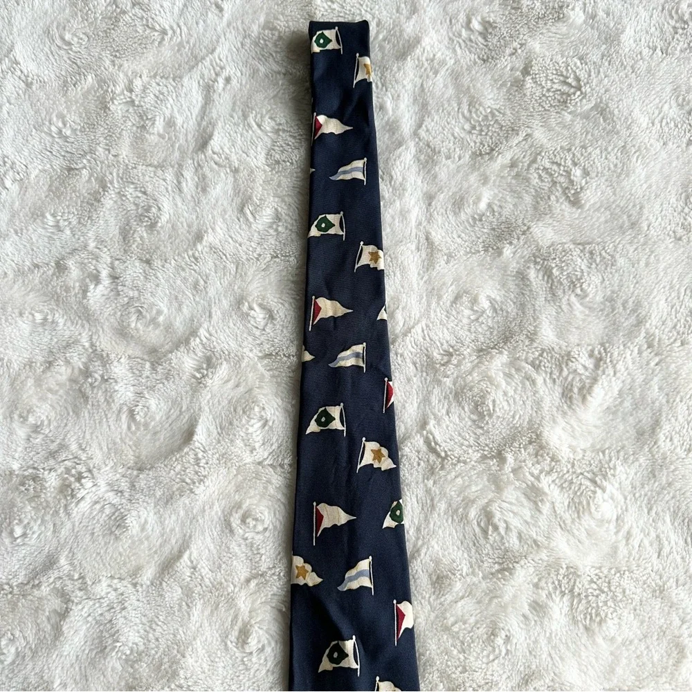 Vintage Gap Necktie Mens Navy Silk Nautical Flags Sailing Boat Coastal Preppy